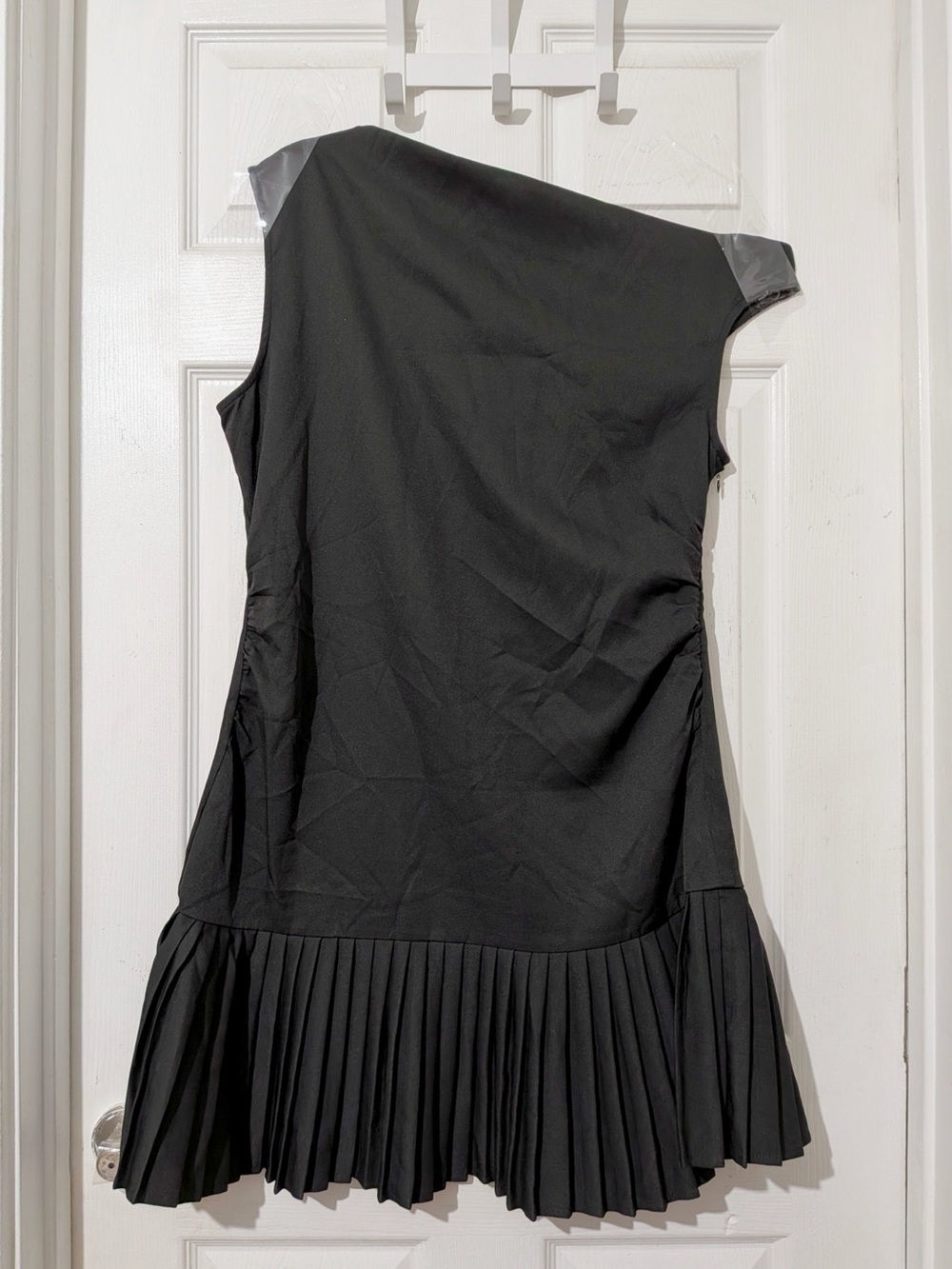 Commense Off Shoulder Ruched Pleated Mini Dress - Picture 10 of 12